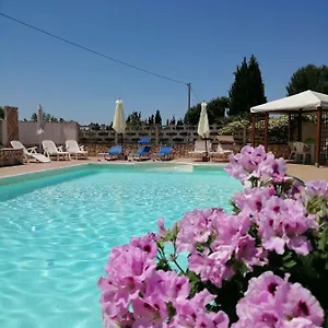  Appartement Residenza Agrituristica Santa Lucia Con Piscina